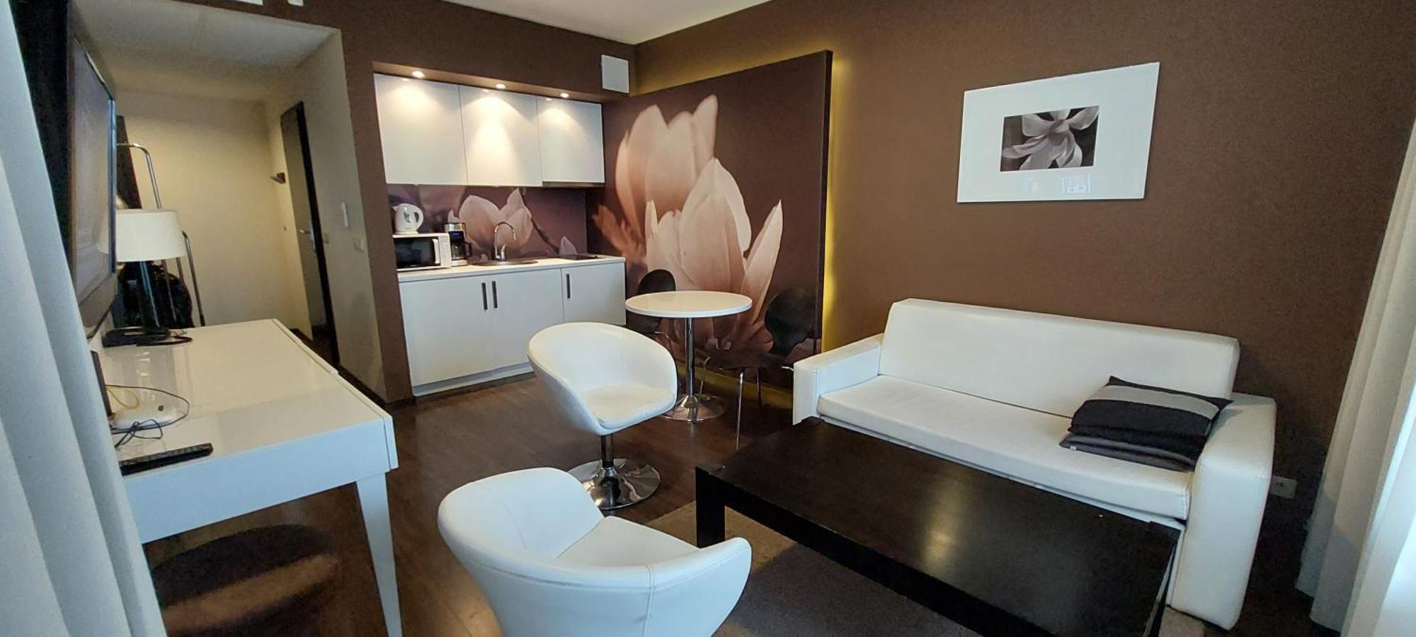 Apartment 2 Pokojowy Prywatny Z Aneksem Kuchennym W Diva